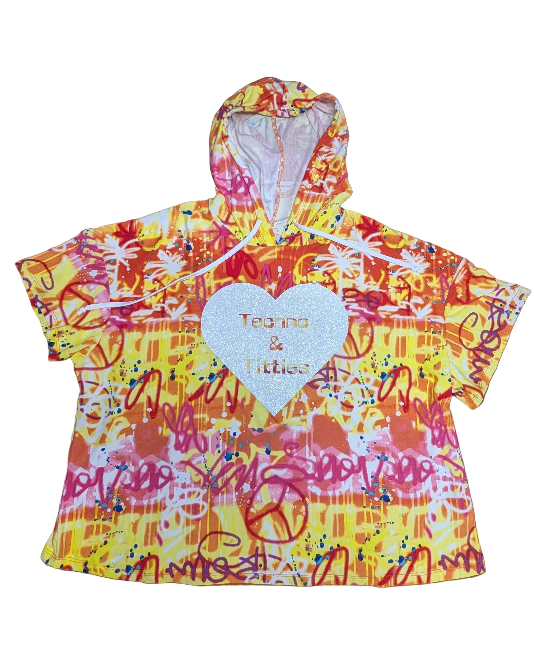 Techno & Titties T-shirt - multicolor hooded with glitter white